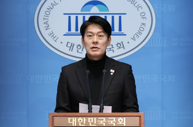 與한민수 "우상호·정청래 설전? 대부분 사실아냐..당정대는 한몸"