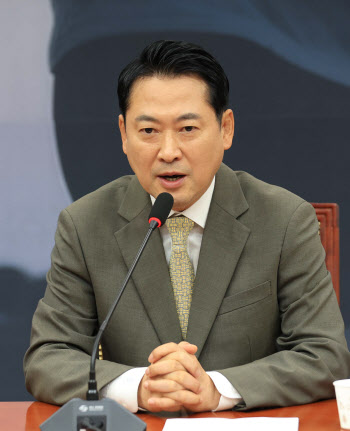 野김재섭 “장동혁, 전한길 손절한 듯…찬탄파 배척 안 해”