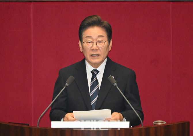 [속보]李대통령, 교육장관·금융위원장·공정위원장 후보자 청문보고서 재송부 요청