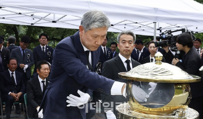 李정부 첫 주중대사에 '노태우 장남' 노재헌 내정