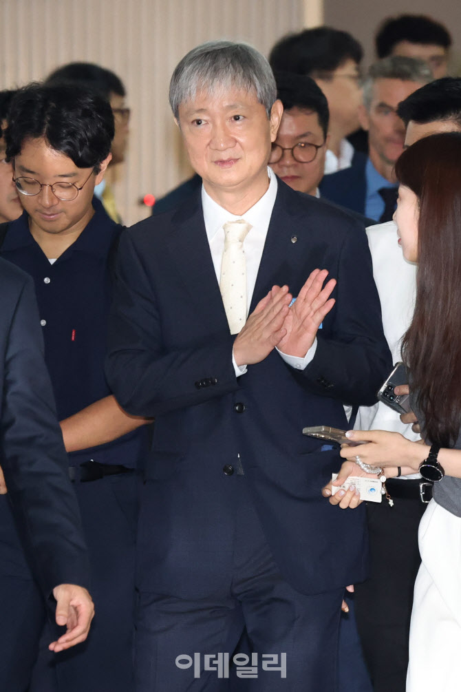 [포토]이찬진 금감원장, '질문은 사절'