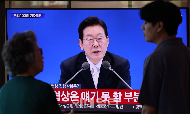 李대통령 “재생에너지 중심 실용적 에너지 믹스…원전도 병행”
