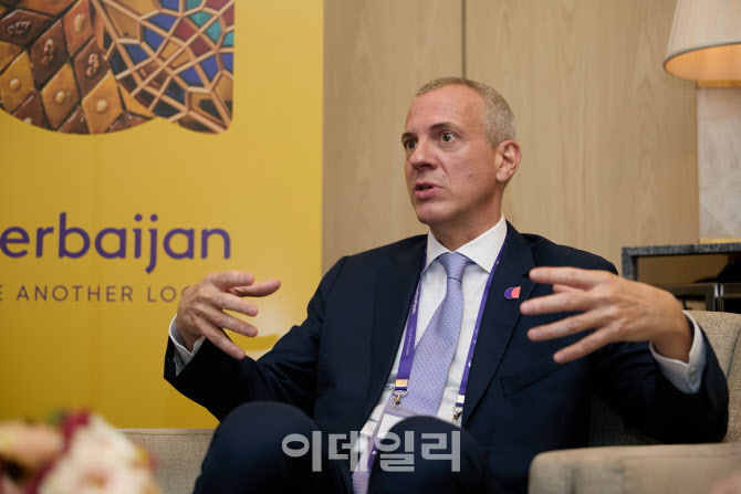 "사막서 설산까지 하루 만에…아제르바이잔 관광 신흥 허브 노려"