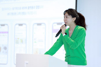 쿠팡·카카오에 맞불…네이버, 컬리·우버와 연합