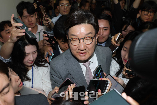 현역의원 구속 갈림길…권성동 16일 영장실질심사