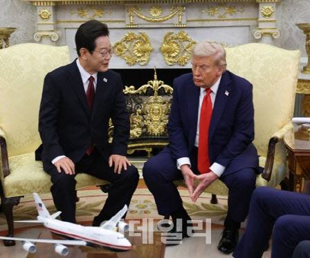 中관영지 “美이민단속에 韓외교 불확실성 커져” 반중 시위 비판엔