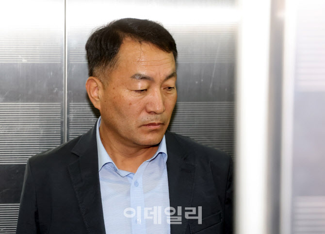 [포토]해병특검, ‘VIP 격노 인정’ 김계환 네 번째 소환 조사