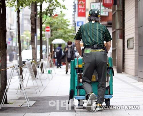 日 65세이상 인구 29.4%…65∼69세 절반 이상이 취업中