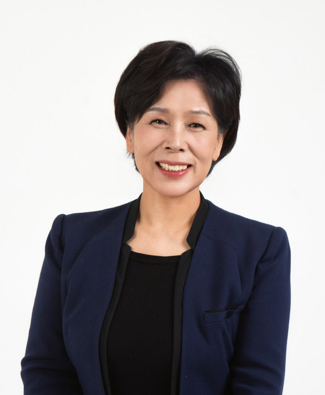 최민희, 항우연 원장 ‘세금 낭비 논란’ 직격