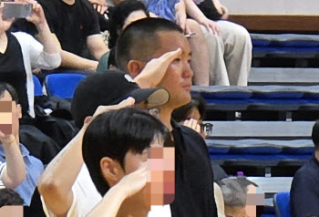 [포토]이재용 삼성 회장 장남 지호씨, 해군 장교로 입대
