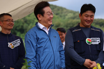 李대통령 “‘5극 3특’ 속도 내야…균형발전은 선택 아닌 운명”