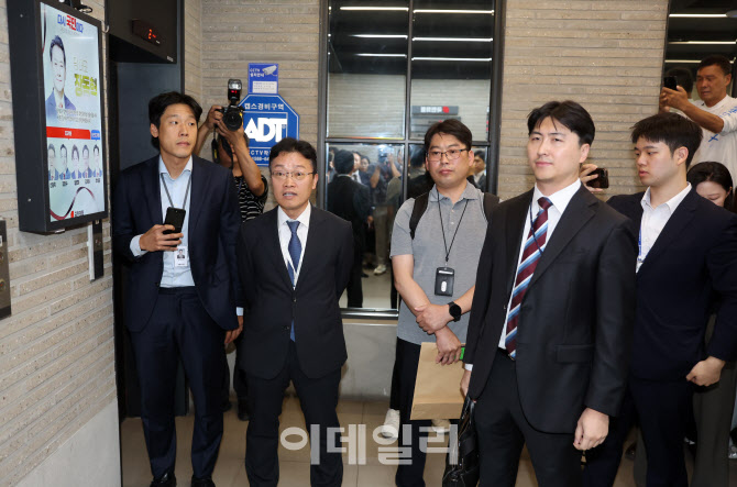 [포토]민중기 특검, 국민의힘 압수수색 재시도