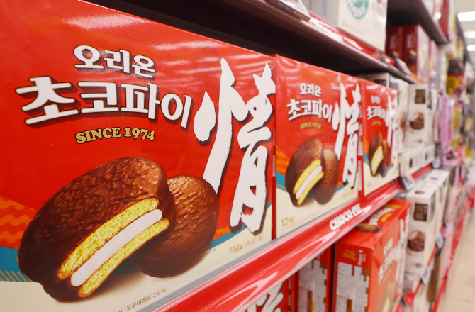 “각박한데 이렇게까지?”…1050원 과자 절도 사건에 재판부 헛웃음