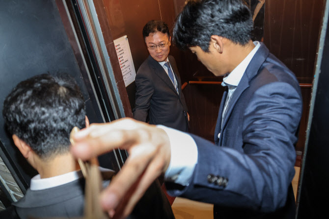 특검·정부조직법 강행에 민생경제협의체 취소…여야 관계 ‘시계제로’