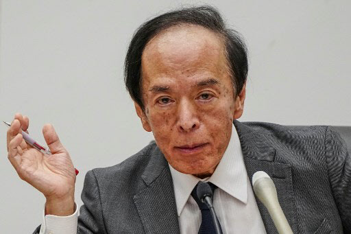 [속보]일본은행 총재 "경제·물가 개선 대응…정책금리 계속 인상"