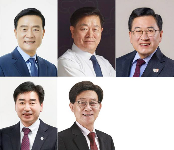 ‘주민 행복 우선’ 기초단체장 5명, 행정대상 수상