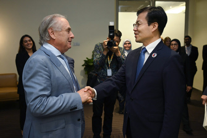 日·호주 만나 CPTPP 논의하고 美와 관세 후속협의