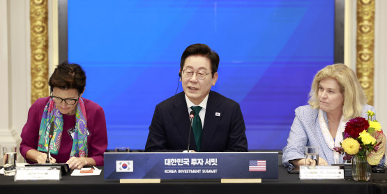 李대통령 '트럼프 한반도 역할론' 강조…"북핵 우려"