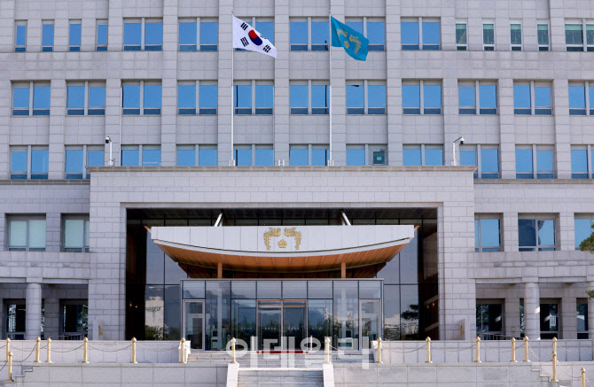대통령실, 이영호 해양비서관 면직…“청탁·특정인 출입특혜”