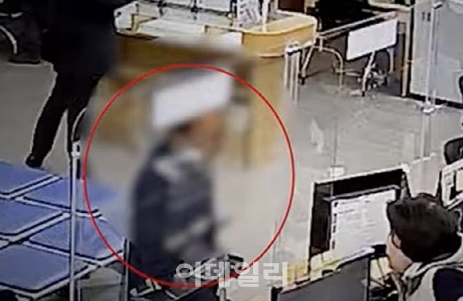 충격의 '전신 화상 미제사건'…제 발로 경찰서 찾아온 범인, 결국