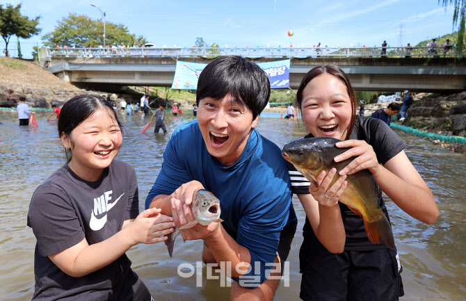 [포토] 맨손잡기