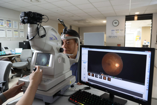 초고령사회, 황반변성·당뇨망막병증·망막혈관폐쇄 주의