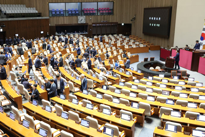 與 “국정자원 화재, 필리버스터 중단 제안”…野 “악법부터 중단해야”