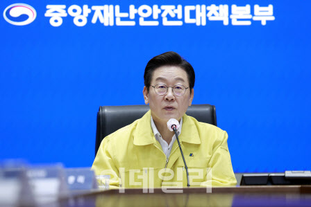 李대통령 “민생 시스템 밤샘 복원하라” 긴급 지시