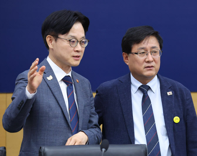 우려·기대 속 기후부 출범 착수…“전문 규제기구 반드시 필요”