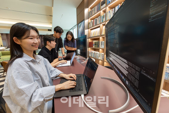 KT, GPT-4o 기반 ‘SOTA K’공개....한국적 지식 무장한 AI