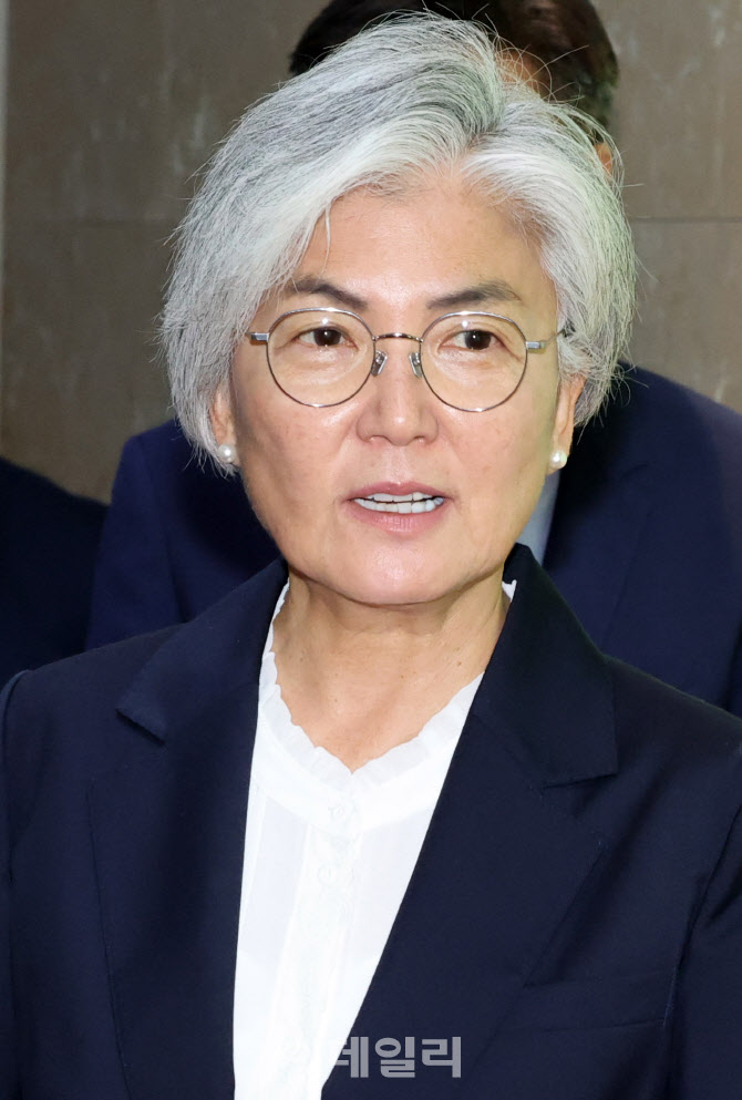 [포토]국회 찾은 강경화 주미한국대사 내정자