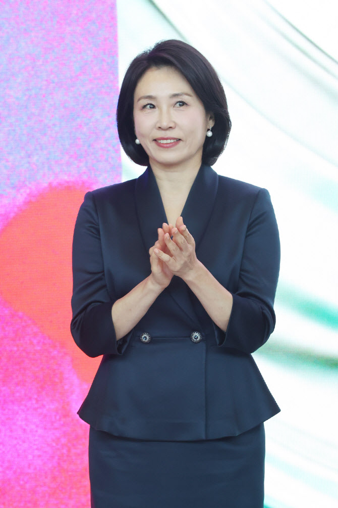 김혜경 여사, 이석증 진단으로 한일 정상회담·추대식 불참