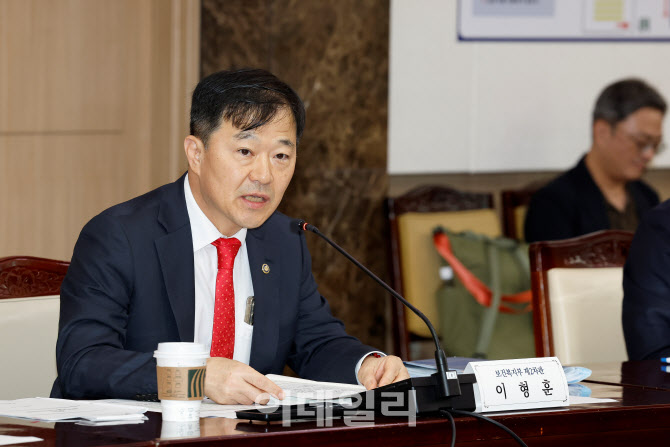 정부, 신의료기술 규제 완화…"환자 접근성 높인다"