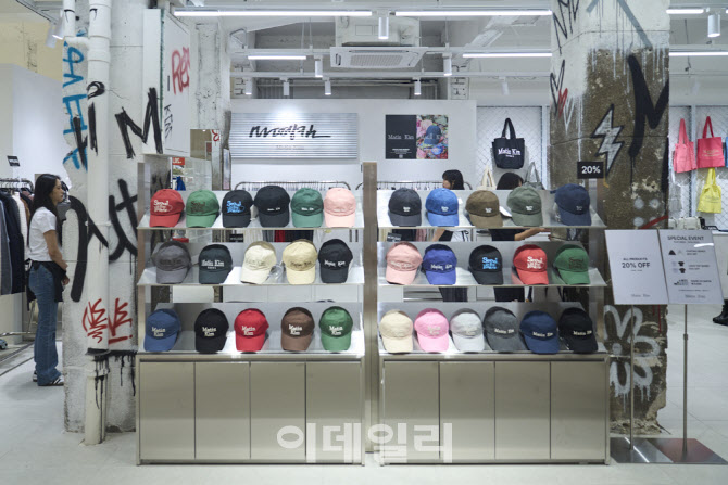 마뗑킴·오프뷰티까지…광장시장 ‘K브랜드 놀이터’ 됐다