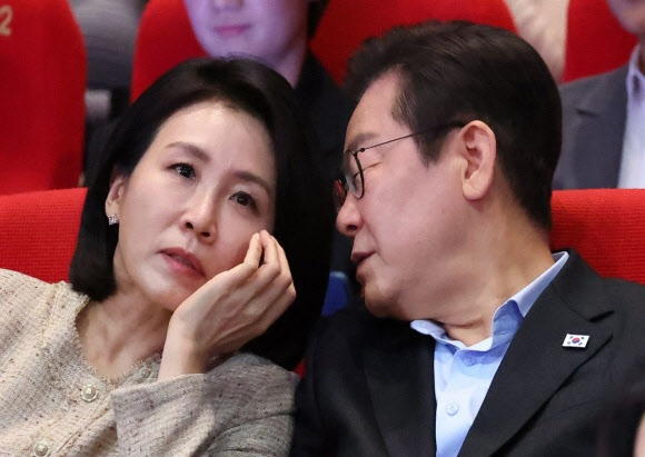 "세상이 빙글빙글"…김혜경 여사 진단 '이석증' 환자 늘었다