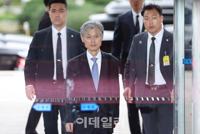 [속보]조희대 “취임 후 정의· 양심에서 벗어난 적 없다”