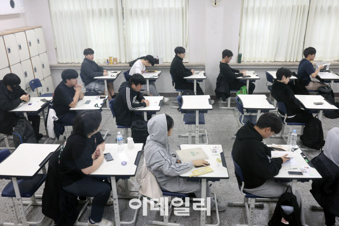 “’사탐런’과 2028 통합형 수능, AI 인재양성에 발목”