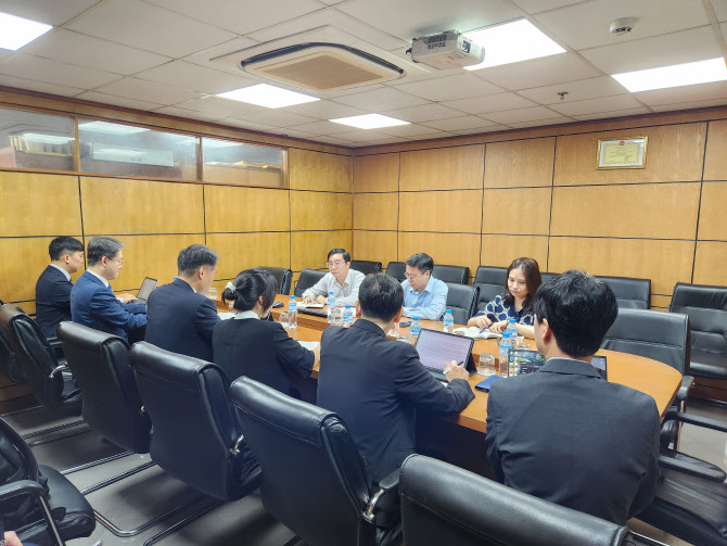 “해외원전 수주 타진”…한전, 베트남과 협력 추진
