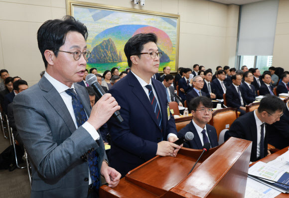 해킹 후 마케팅 예산만 증액…조좌진 "고객 보호 조치에 180억 투입"