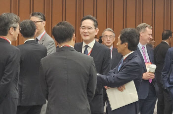 이재용·정의선 회장, 도쿄 ‘한미일 경제대화’ 참석