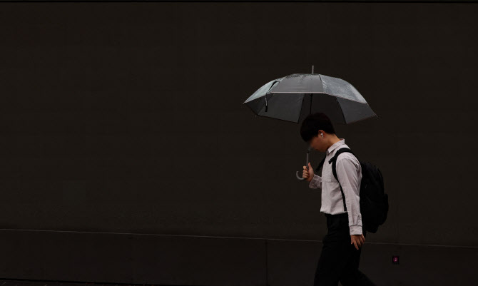 내일 오전 전국에 비…충청·전라권 등 시간당 20mm 강한 비[내일날씨]