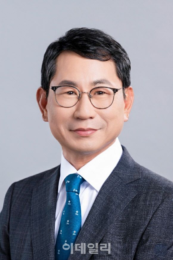 ‘자담치킨’ 나명석, 한국프랜차이즈산업협회장 당선