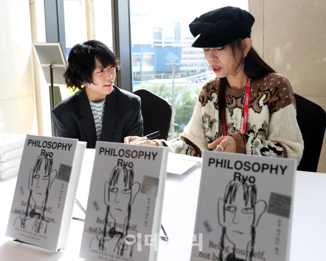 [포토] '제14회 이데일리 W페스타' 이효정 사인회