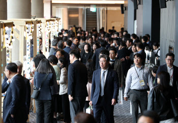 "나도 미래에 저 무대에 서고 싶다"…꿈을 안고 W페스타로