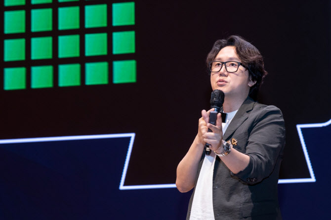 파네시아, 차세대 AI 인프라 기술(CXL)로 산업부 장관 표창