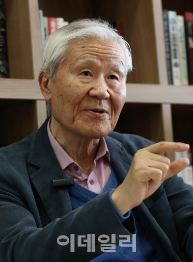 조갑제 "與, 대법원장 사퇴 압박 '내란적 상황'…李재판 재개 가능성"
