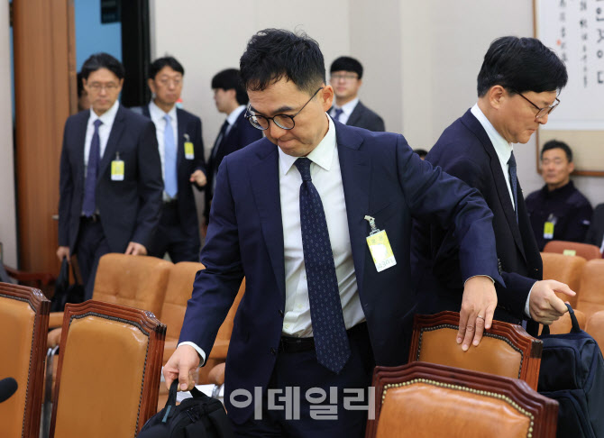 [포토]국정감사 출석하는 구자현 서울고검장