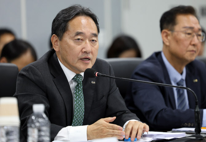 국민연금 이사장 "국가 지급보장 규정…언젠간 국고 투입돼야"