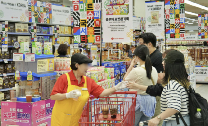 소비쿠폰發 내수진작 이어지나…출생아 수 증가세도 주목[기재부 주간예보]