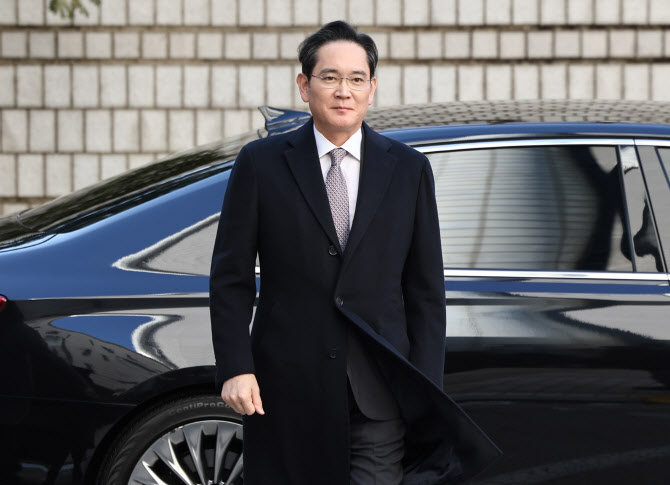 이재용 회장 취임 3년…'뉴삼성'으로 재도약 드라이브